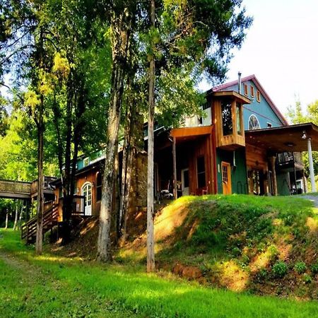 Shire Suite At White Lotus Eco Spa Retreat Stanardsville Exterior photo